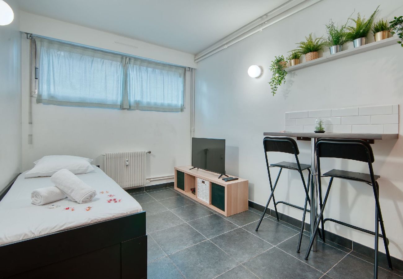 Studio in Marseilles - MILANO - Studio à deux pas de l’Avenue du Prado