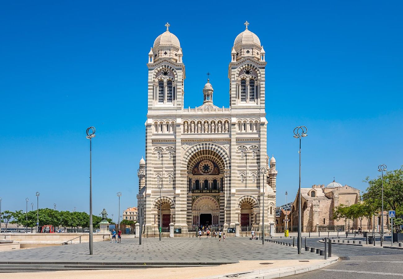 Apartment in Marseilles - LA MAJOR 1 - Majestueux T4 Climatisé au Panier