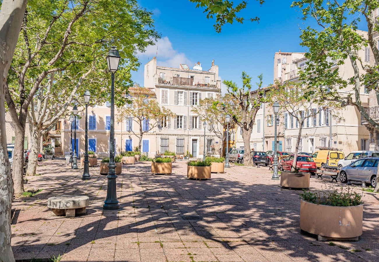 Apartment in Marseilles - LA MAJOR 1 - Majestueux T4 Climatisé au Panier