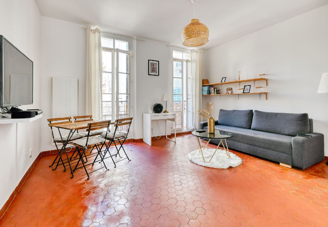 Apartment in Marseilles - CAPUCINS · T2 avec balcon à Noailles