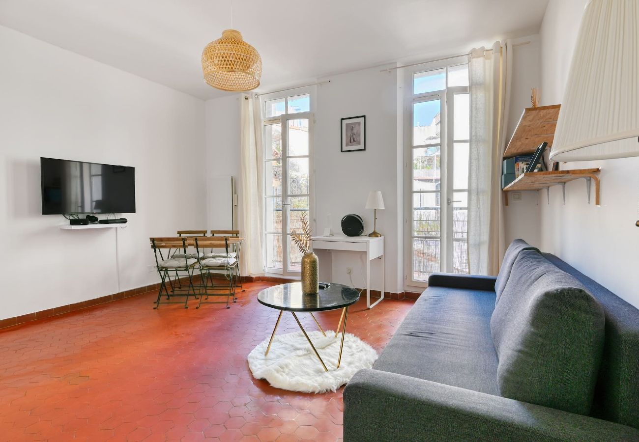 Apartment in Marseilles - CAPUCINS · T2 avec balcon à Noailles