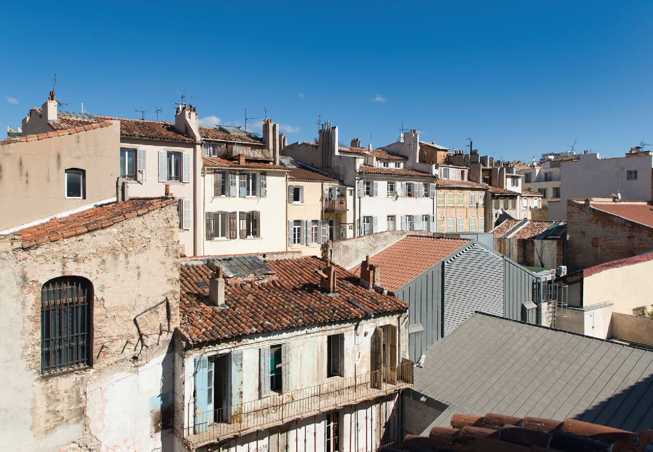 Studio in Marseilles - THUBANEAU 2 · Studio 3 min La Canebière