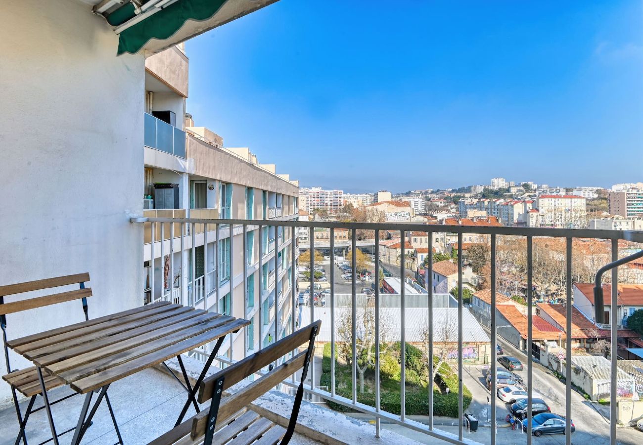 Apartment in Marseilles - NOTRE DAME · T4 avec garage 3 min Autoroute