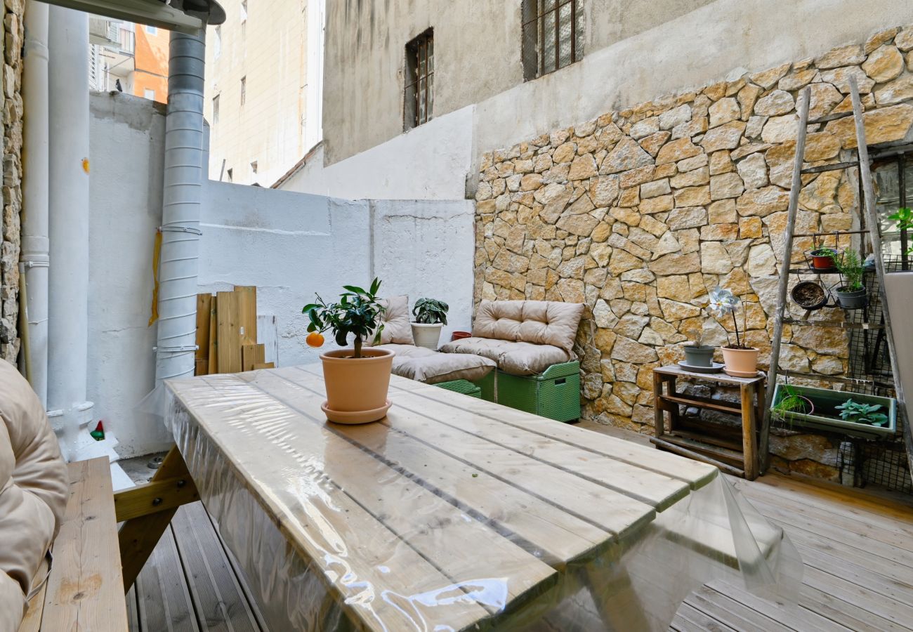 Apartment in Marseilles - Académie - T3 climatisé terrasse à Noailles