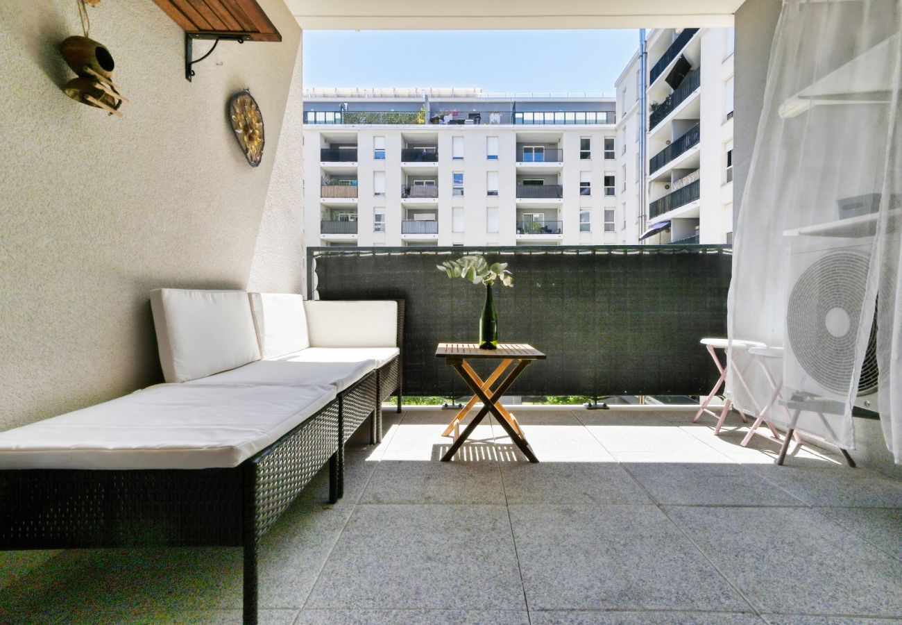 Apartment in Marseilles - Paillas - T3 climatisé avec balcon et parking