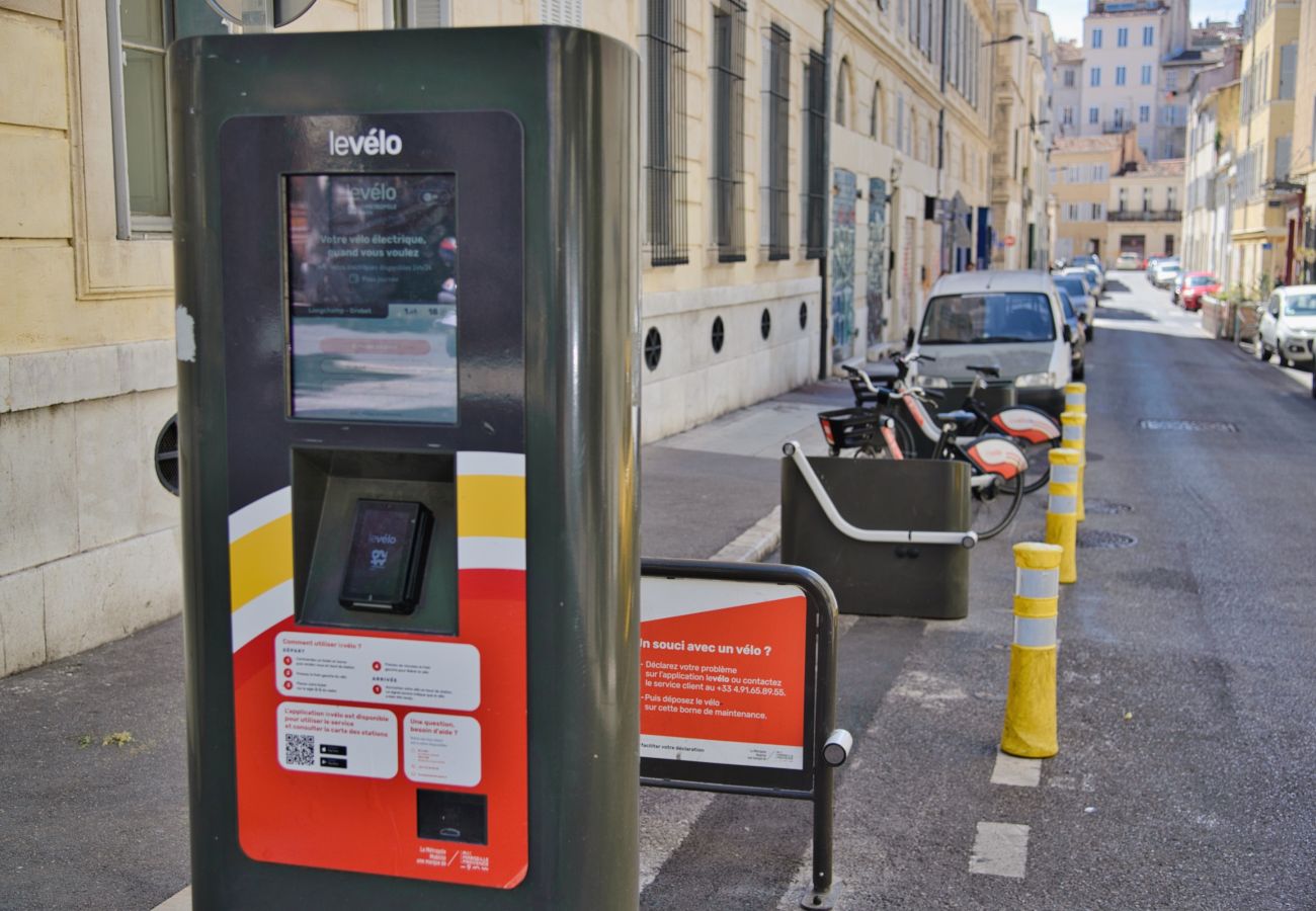 Studio in Marseilles - LONGCHAMP - Studio à 8 min à pied du métro