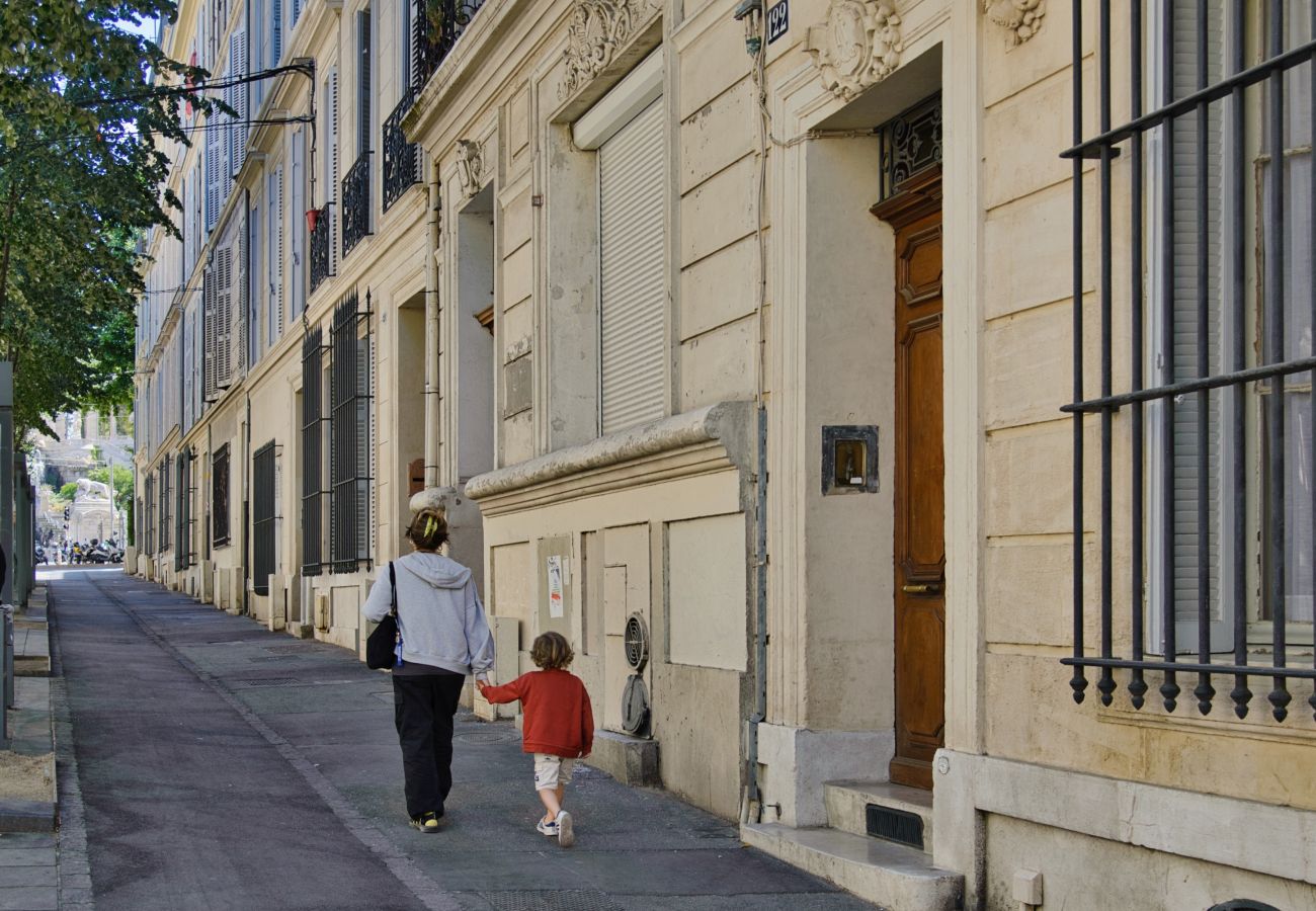 Studio in Marseilles - LONGCHAMP - Studio à 8 min à pied du métro