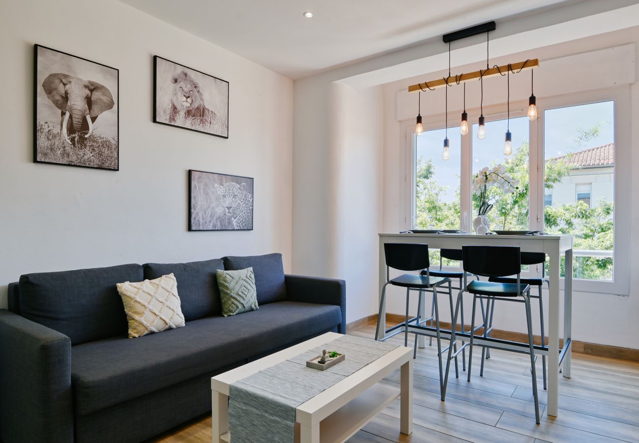 Apartment in Marseilles - RABATAU-Appart T4 avec balcon à 1/4h du métro