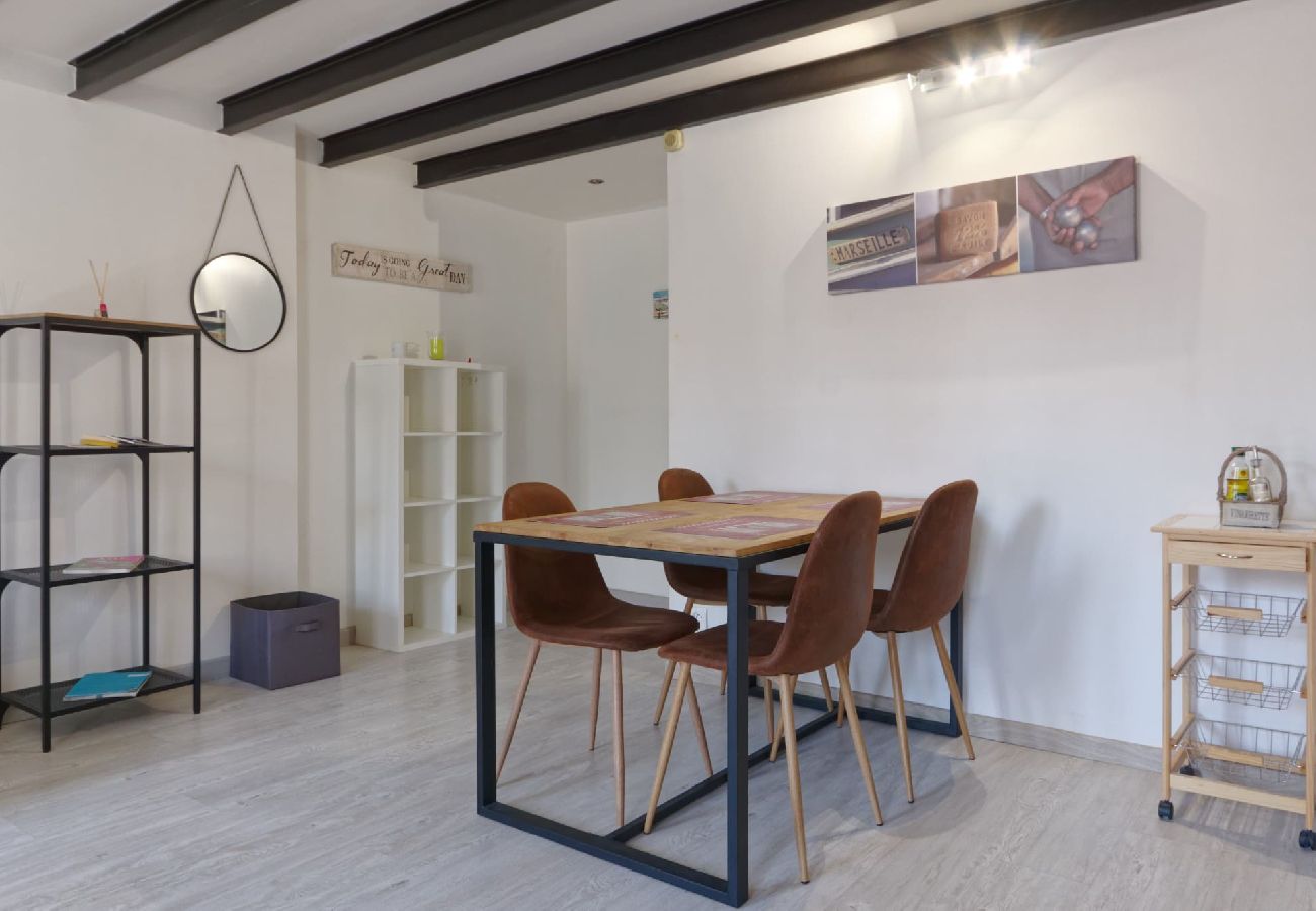 Appartement à Marseille - JT COURS - Eldorado Réformé Canebière