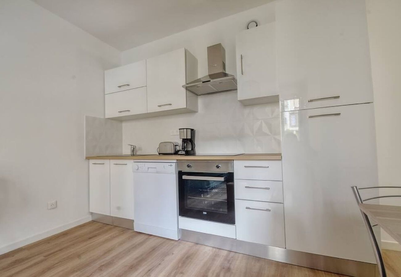 Appartement à Marseille - FISSIAUX - Agréable T4 Nid douillet de Lonchamp