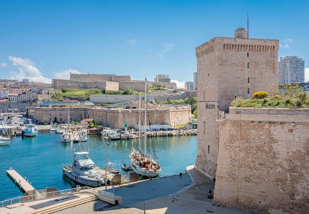 Appartement à Marseille - MUETTES 4 - Confortable T3, Classé 4*, Climatisé a