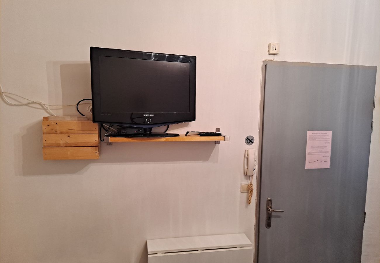 Appartement à Marseille - Vauban- Studio à 10 min de Notre-Dame de