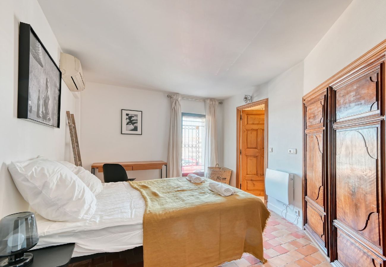 Appartement à Marseille - ENDOUME · Duplex avec Vue sur Vieux-Port