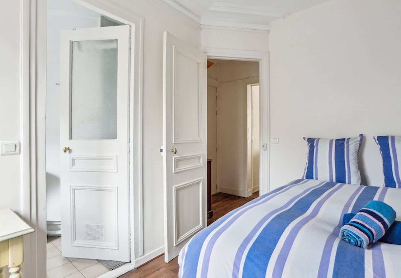 Appartement à Paris - PRIMATICE · Authentique 2 Pièces - Paris 13e