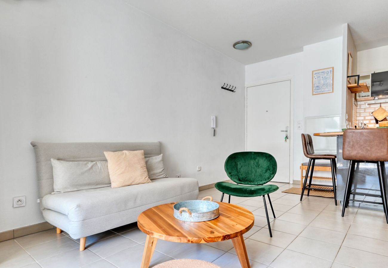 Appartement à Marseille - Paillas - T3 climatisé avec balcon et parking