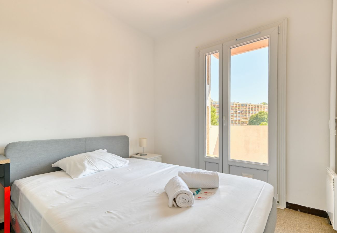 Appartement à Marseille - BLANCARDE - T4 avec balcon à La Blancarde