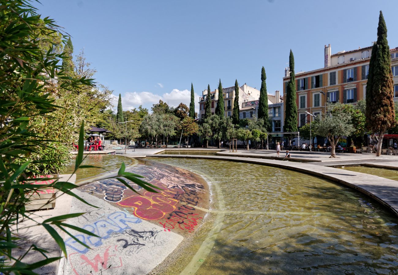 Appartement à Marseille - LIEUTAUD- Super T4 climatisé à 5 min à pied de la