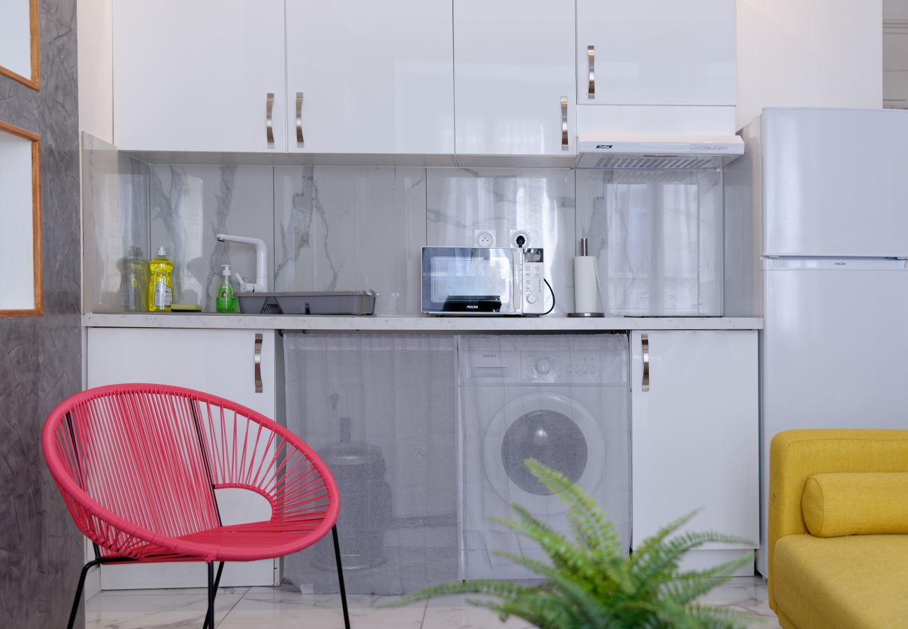 Appartement à Marseille - LIEUTAUD- Super T4 climatisé à 5 min à pied de la