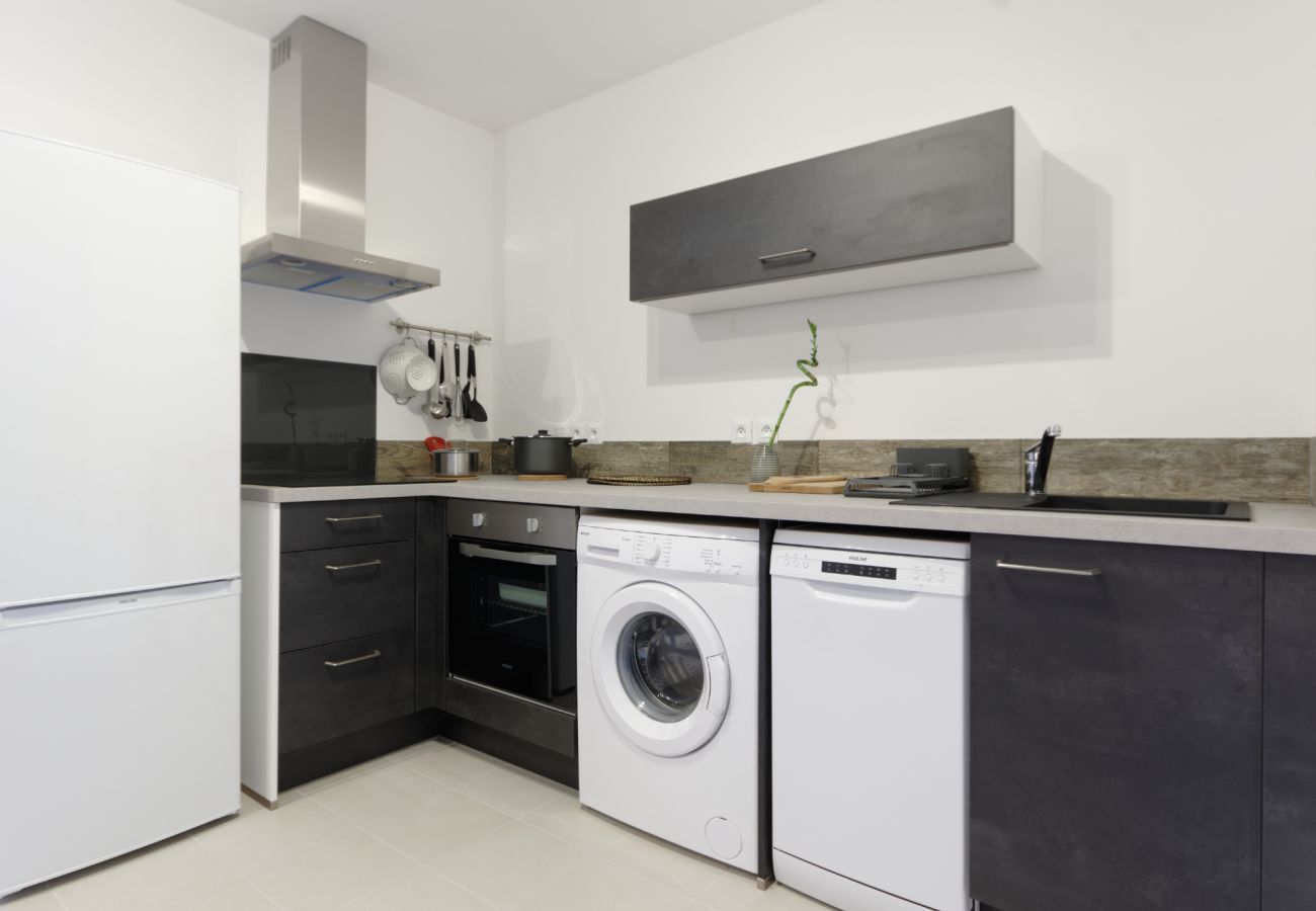 Appartement à Marseille - CAPTURA - T2 Premium-Terrasse-Parking gratuit