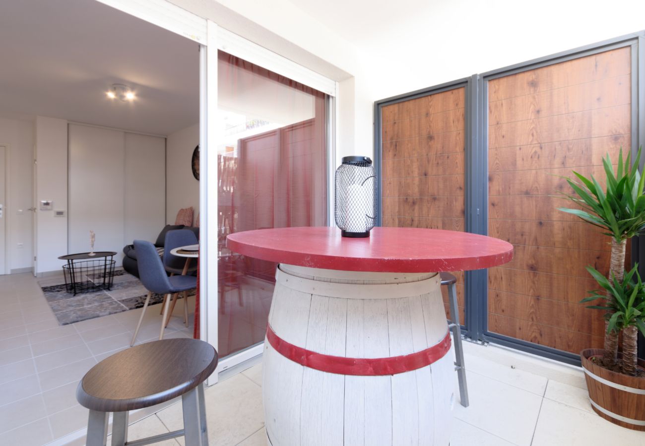 Appartement à Marseille - CAPTURA - T2 Premium-Terrasse-Parking gratuit