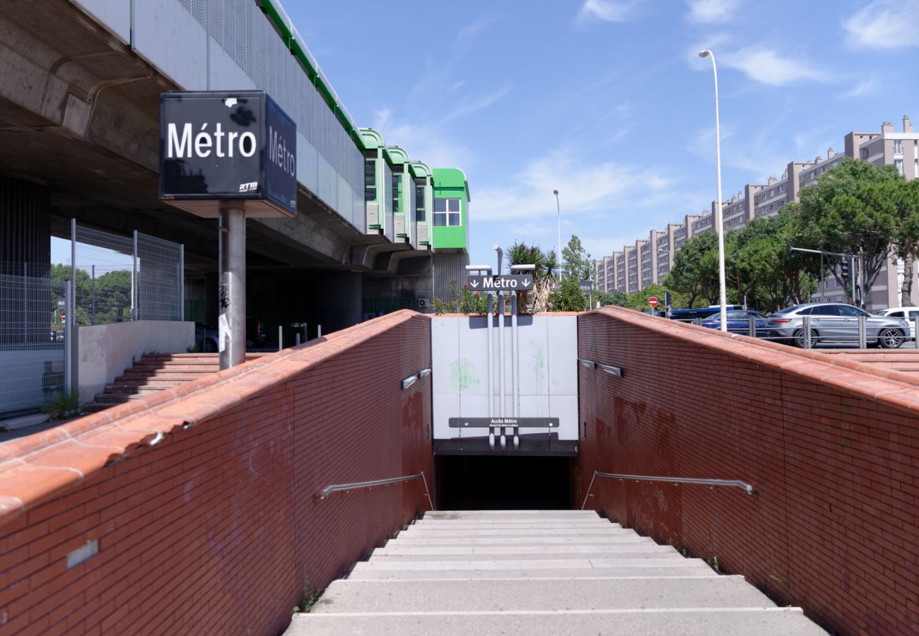Appartement à Marseille - CAPTURA - T2 Premium-Terrasse-Parking gratuit