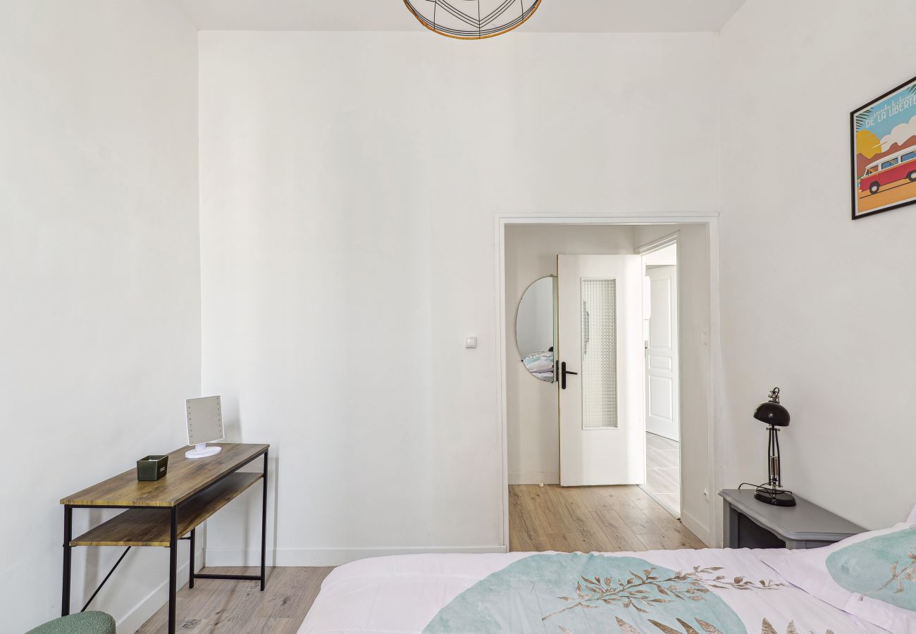 Appartement à Marseille - MONTOLIEU -T2 à 7 min à pied du Vieux-Port