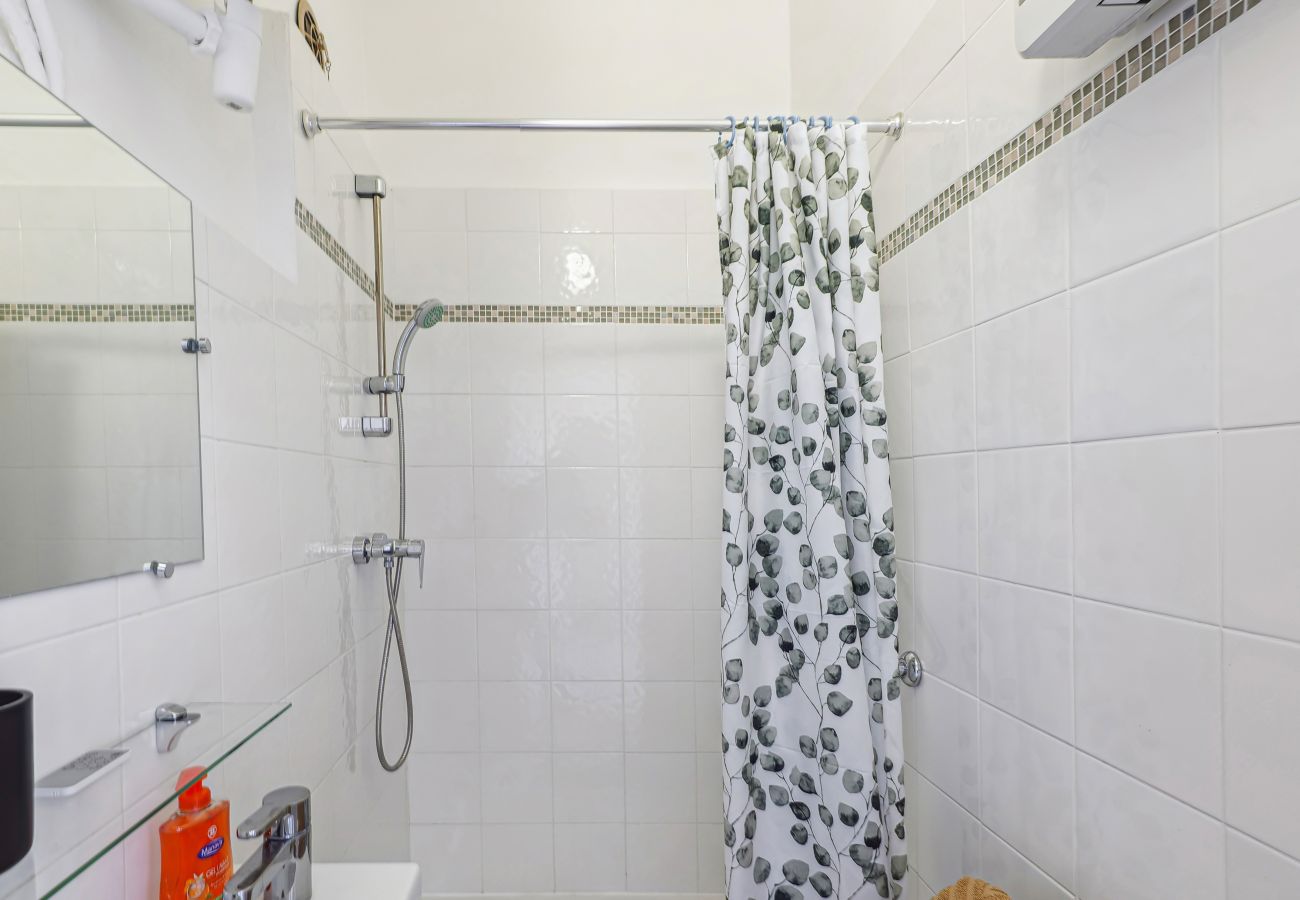 Appartement à Marseille - MONTOLIEU -T2 à 7 min à pied du Vieux-Port