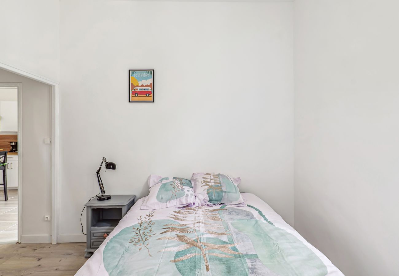 Appartement à Marseille - MONTOLIEU -T2 à 7 min à pied du Vieux-Port