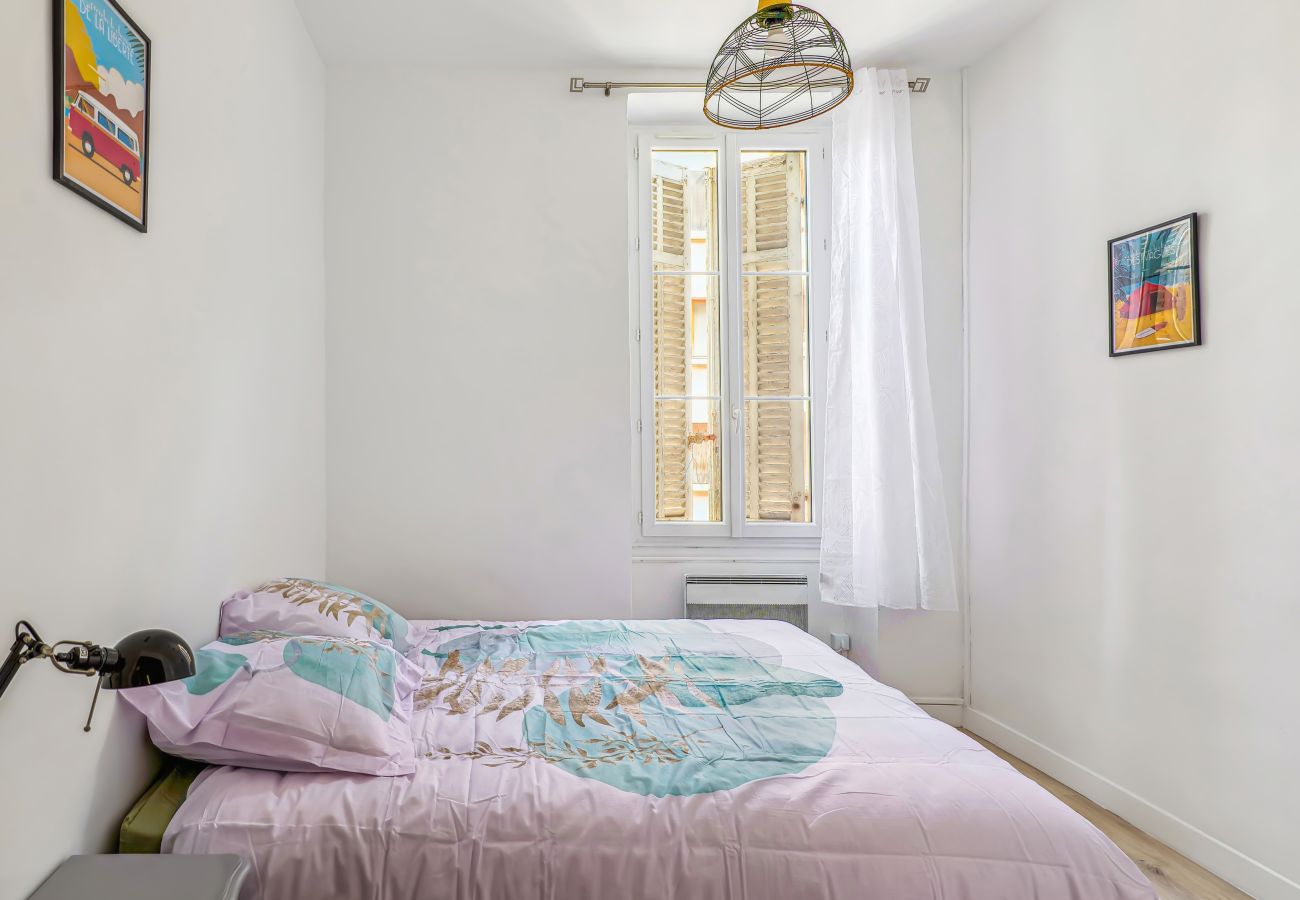 Appartement à Marseille - MONTOLIEU -T2 à 7 min à pied du Vieux-Port
