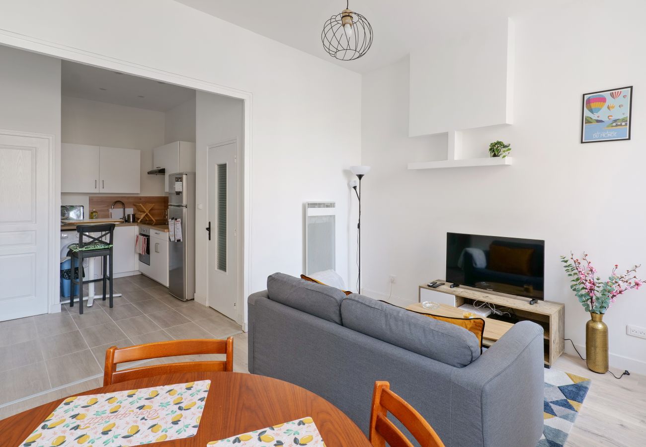 Appartement à Marseille - MONTOLIEU -T2 à 7 min à pied du Vieux-Port