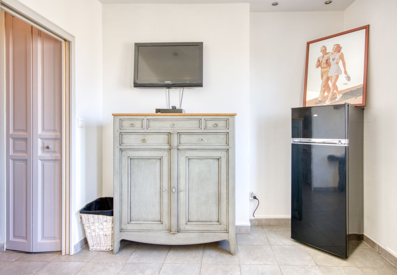 Appartement à Marseille - STRASBOURG - Magnifique T2 Belle de Mai