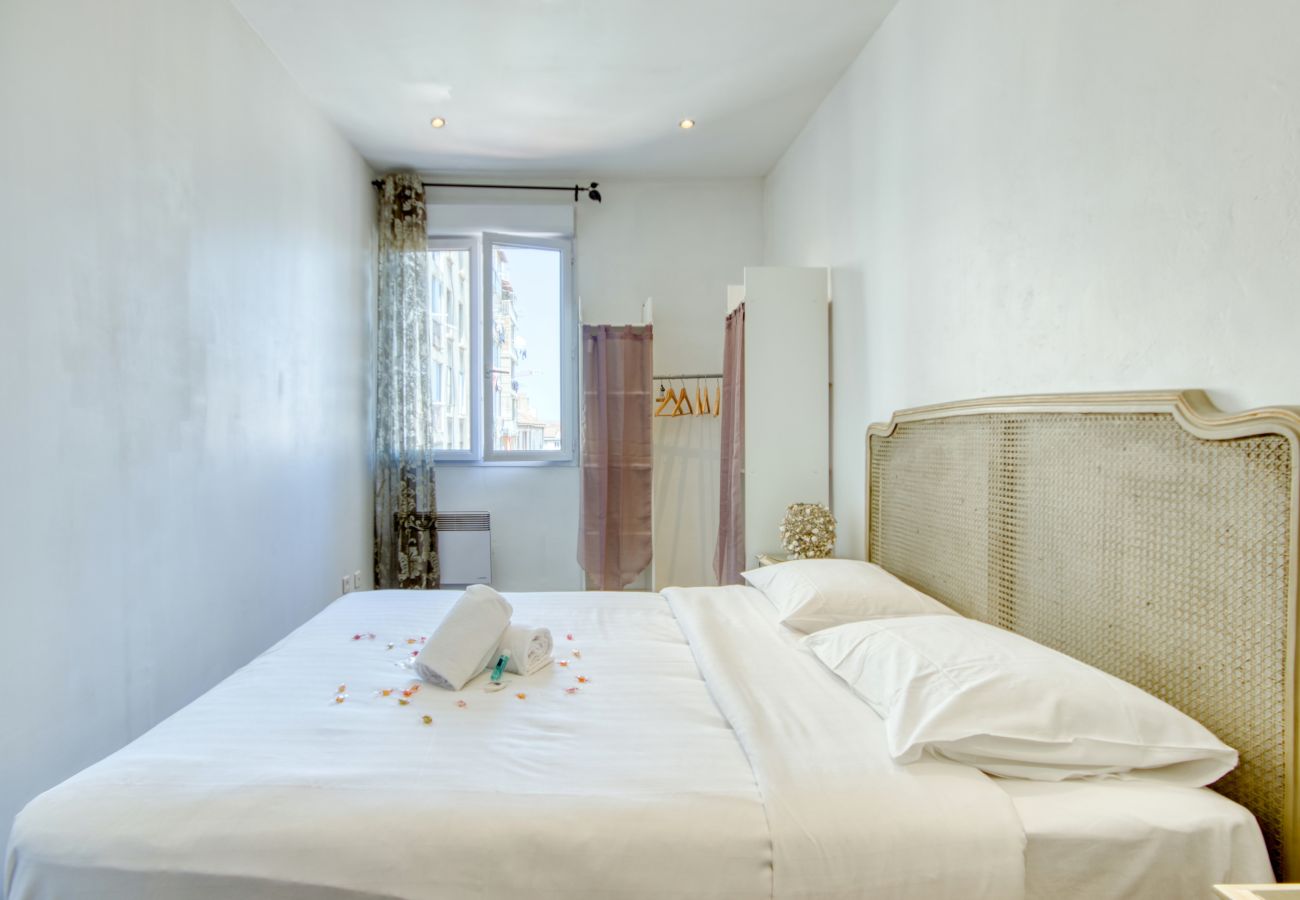 Appartement à Marseille - STRASBOURG - Magnifique T2 Belle de Mai